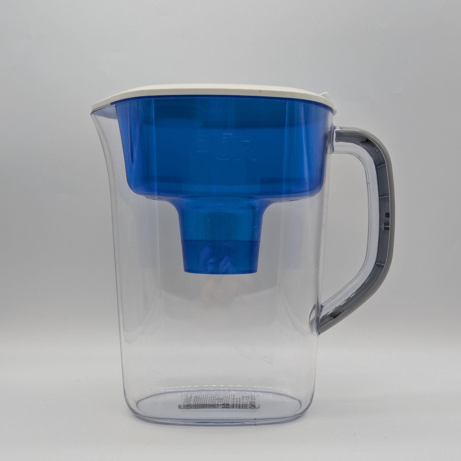 PUR 7 Cup Water Filter Pitcher Only Certified 2 in 1 Filtration White Blue Used