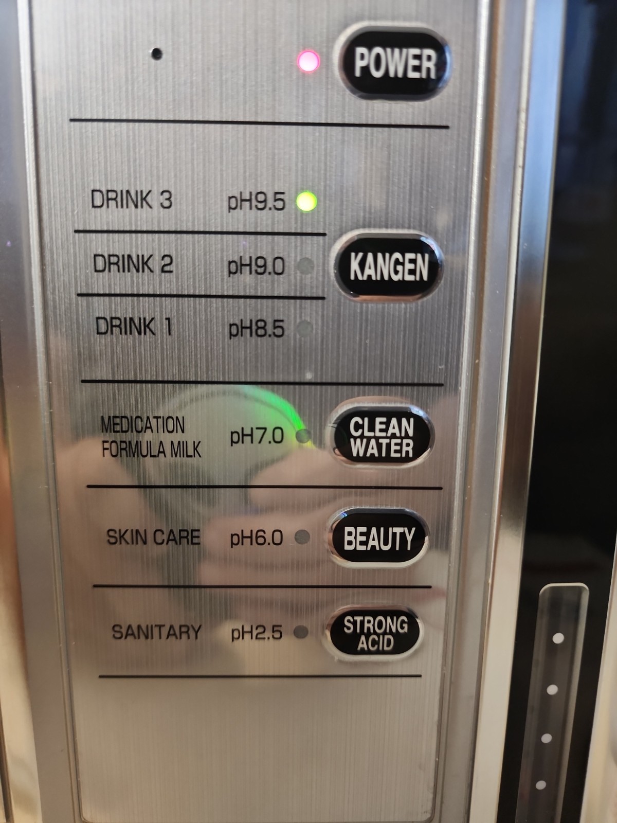 Enagic Leveluk SD501 Platinum Alkaline Ionizer Water Filter Silver