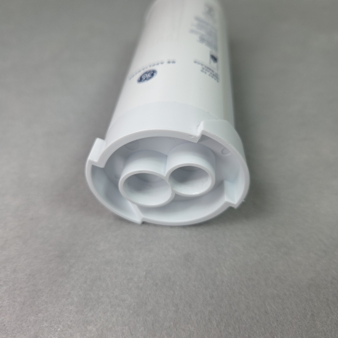 GE XWFE Refrigerator Water Filter White Without Chip New Genuine Filter Open Box