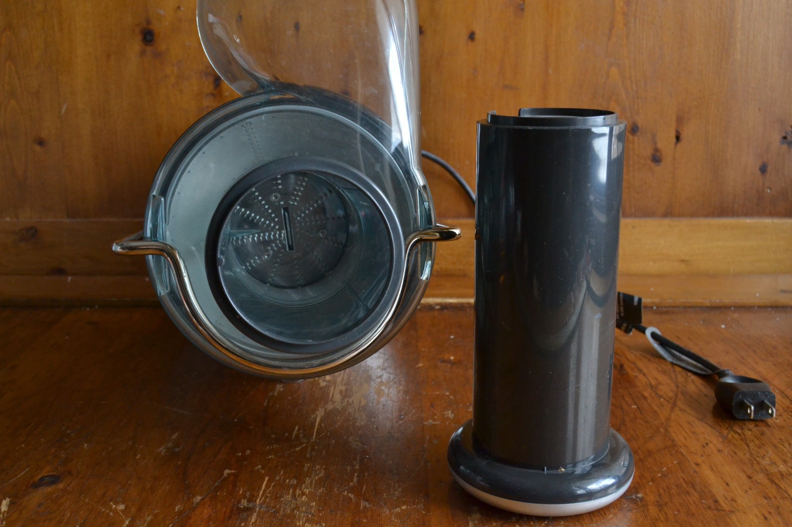 Brevill «The Juice Fountain» Juicer Model JE98XL Tested & Complete