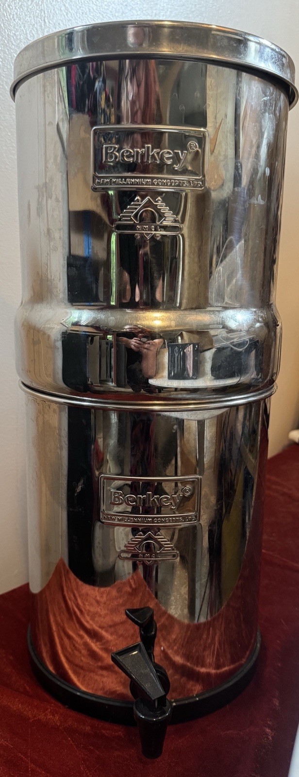 Big Berkey Water Filter System 2.25 Gallon Stainless Steel – NO FILTERS or STAND