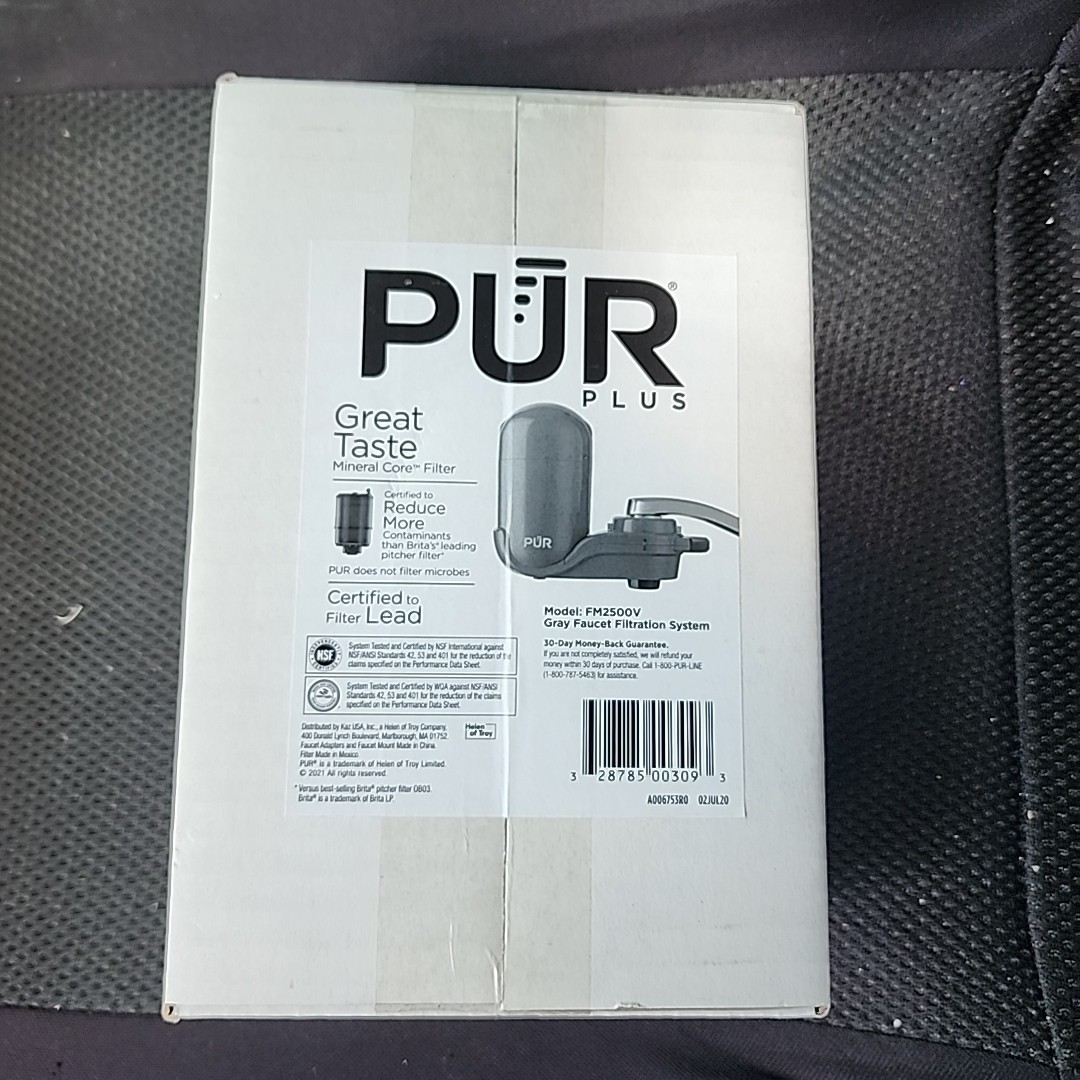 PUR PLUS Vertical Faucet Mount Water Filtration System FM2500V Gray