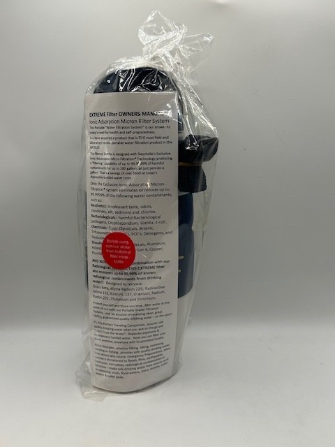 Seychelle 28 oz Extreme Water Bottle Filter Virus Bacteria & Radiation (New)
