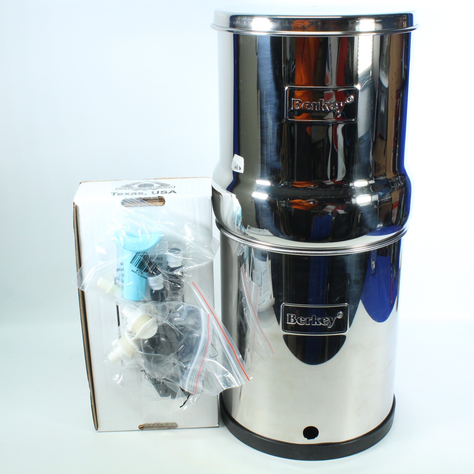 NEW BIG BERKEY WATER FILTRATION SYSTEM (2.25 GAL) – BLEMISHED, READ