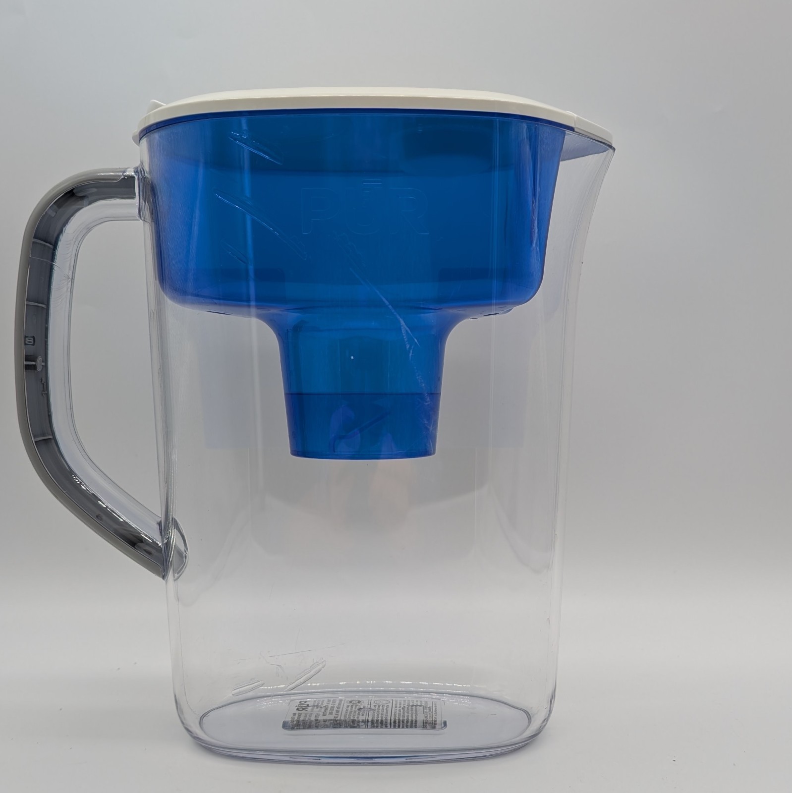 PUR 7 Cup Water Filter Pitcher Only Certified 2 in 1 Filtration White Blue Used