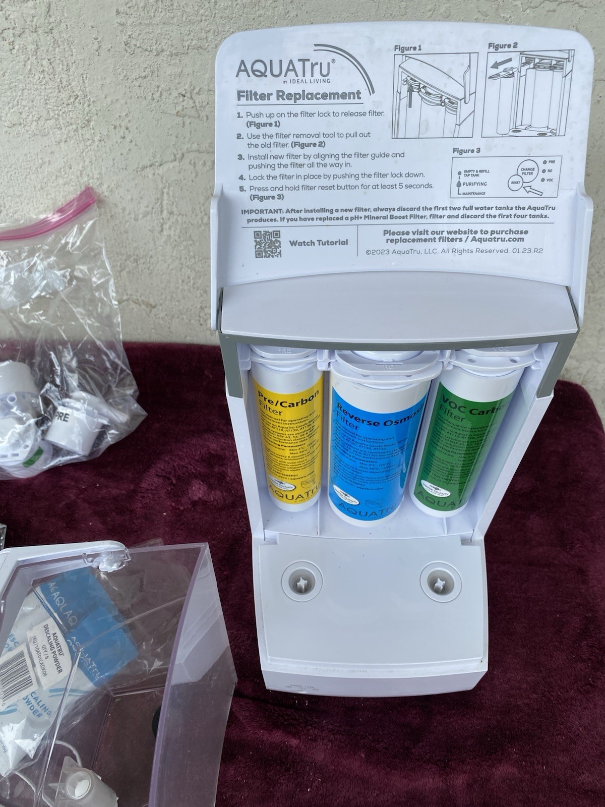 AQUATRU Carafe Countertop 4-Stage Reverse Osmosis Water Purifier System AT100