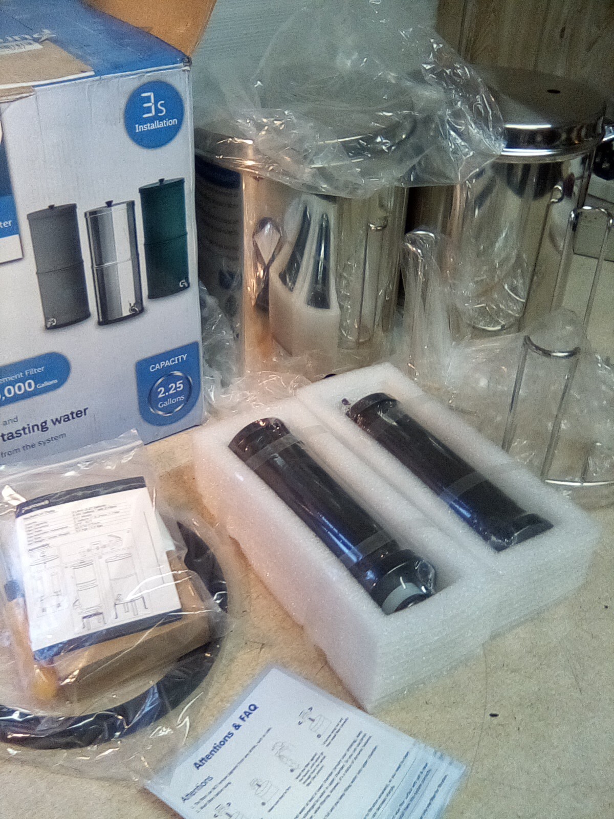 Purewell Countertop Gravity Water Filter 2.25 Gallons