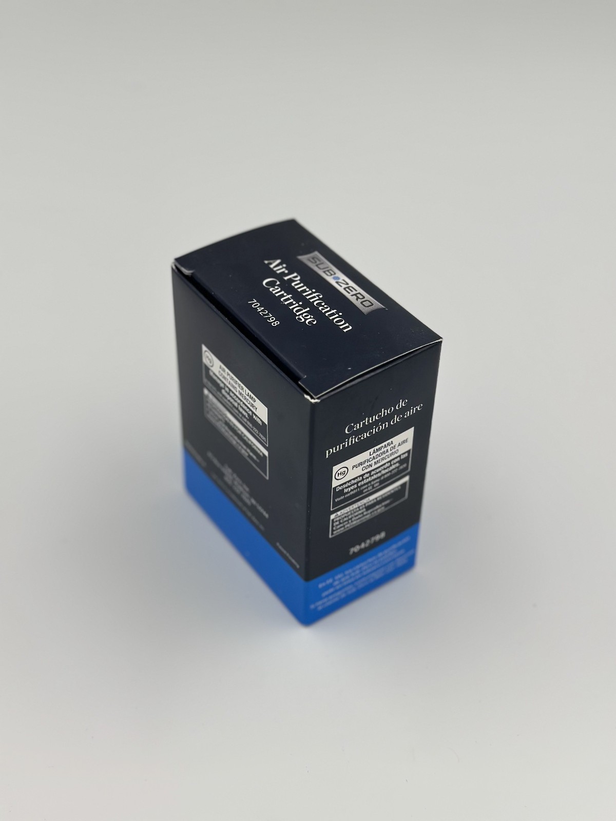 *Never Used* Sub-Zero 7042798 Genuine OEM Air Purification Cartridge