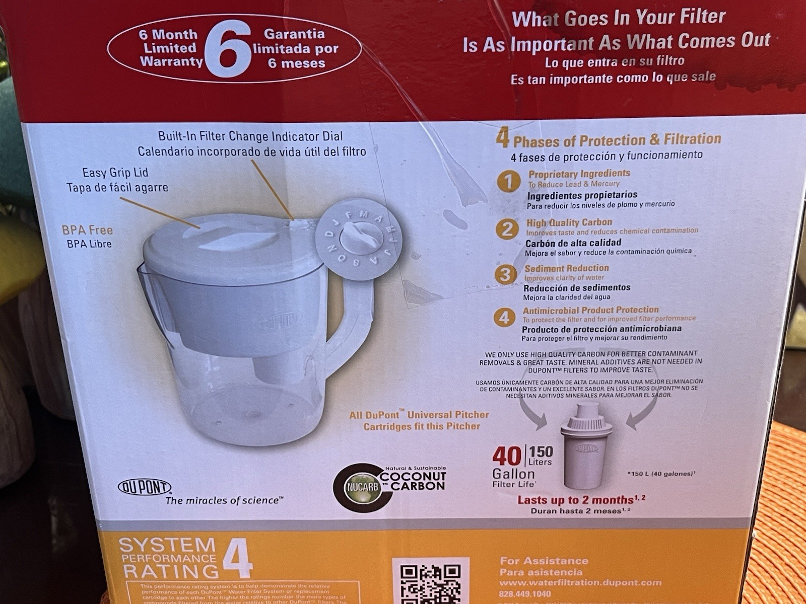 8 Cups DuPont Traditional 40 Gallon Water Filter Pitcher