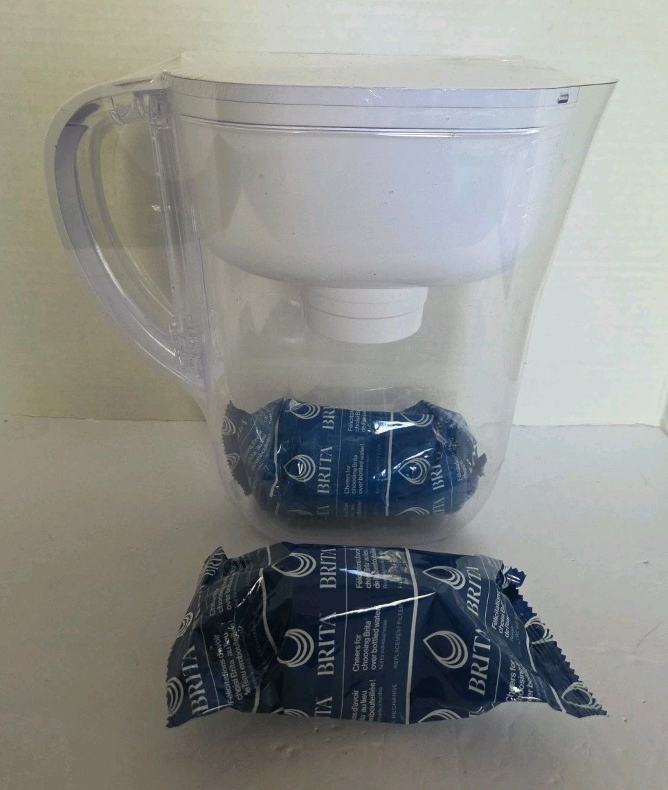 New Brita 6 Cup Metro Light Indicator Water Filtration Pitcher + 2 Elite Filters