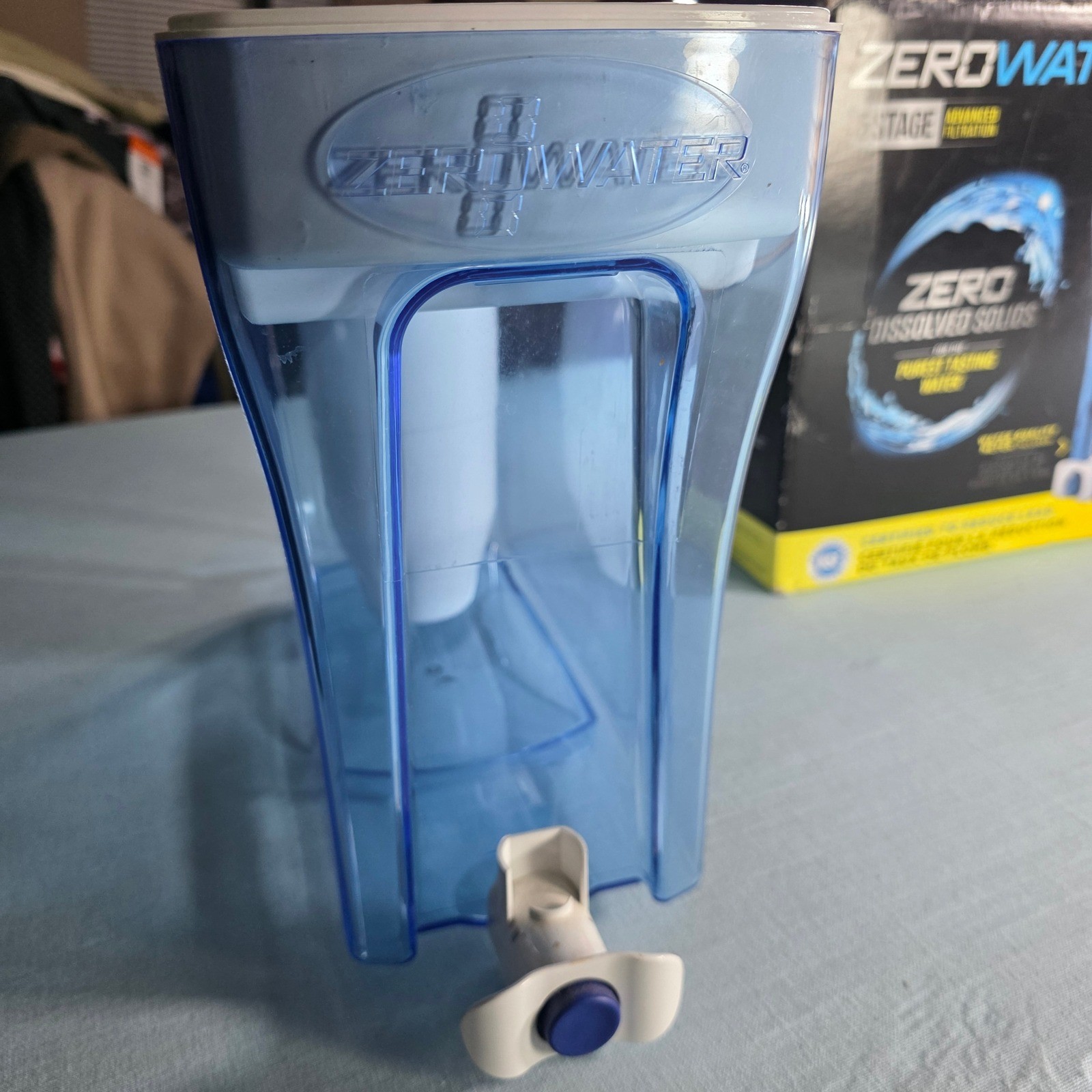 ZeroWater 5-Stage Water Filter Pitcher Blue White BPA Free Filtration System