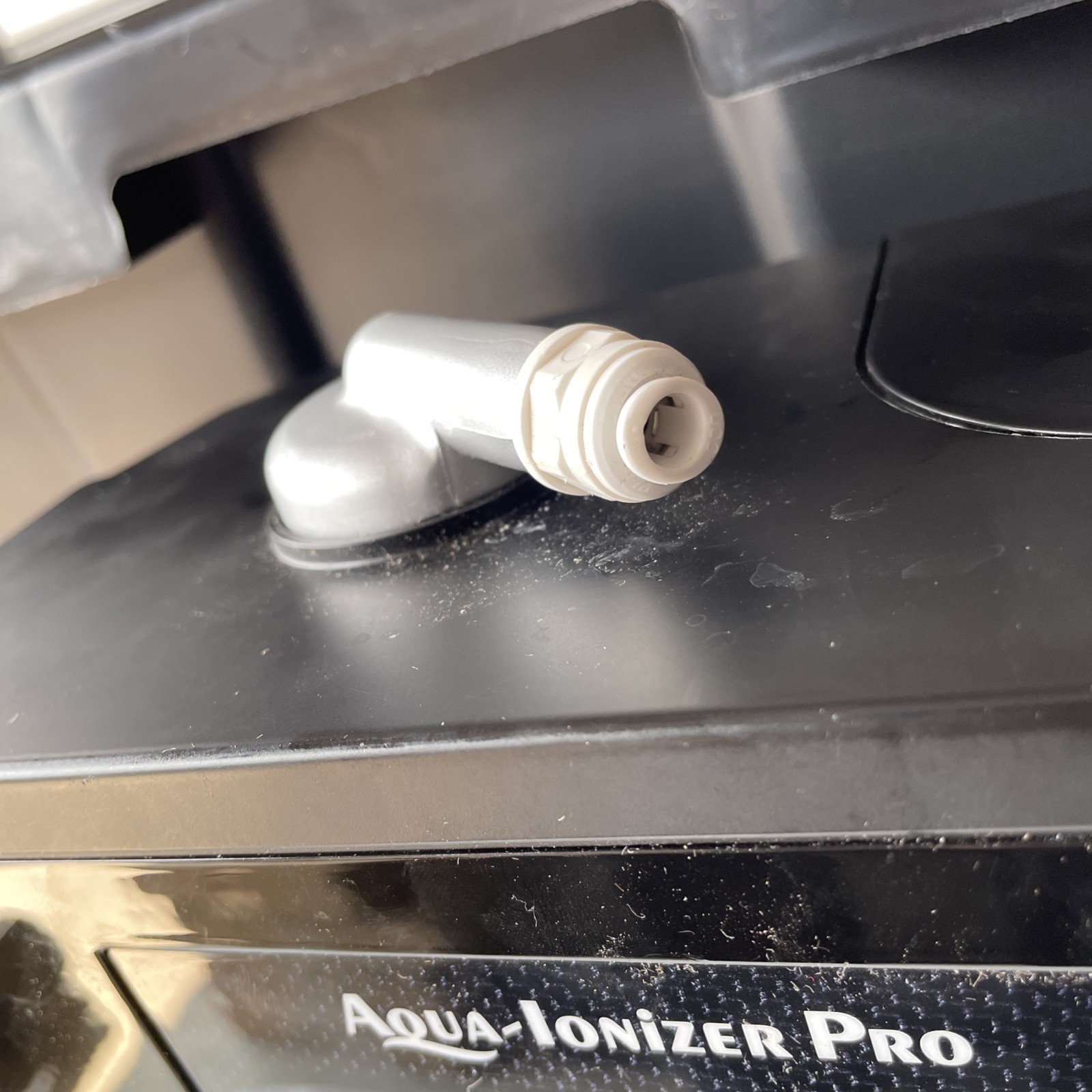 Aqua Ionizer Pro AID9500/A Intertek 4002815 120V 1-3L Flow Min