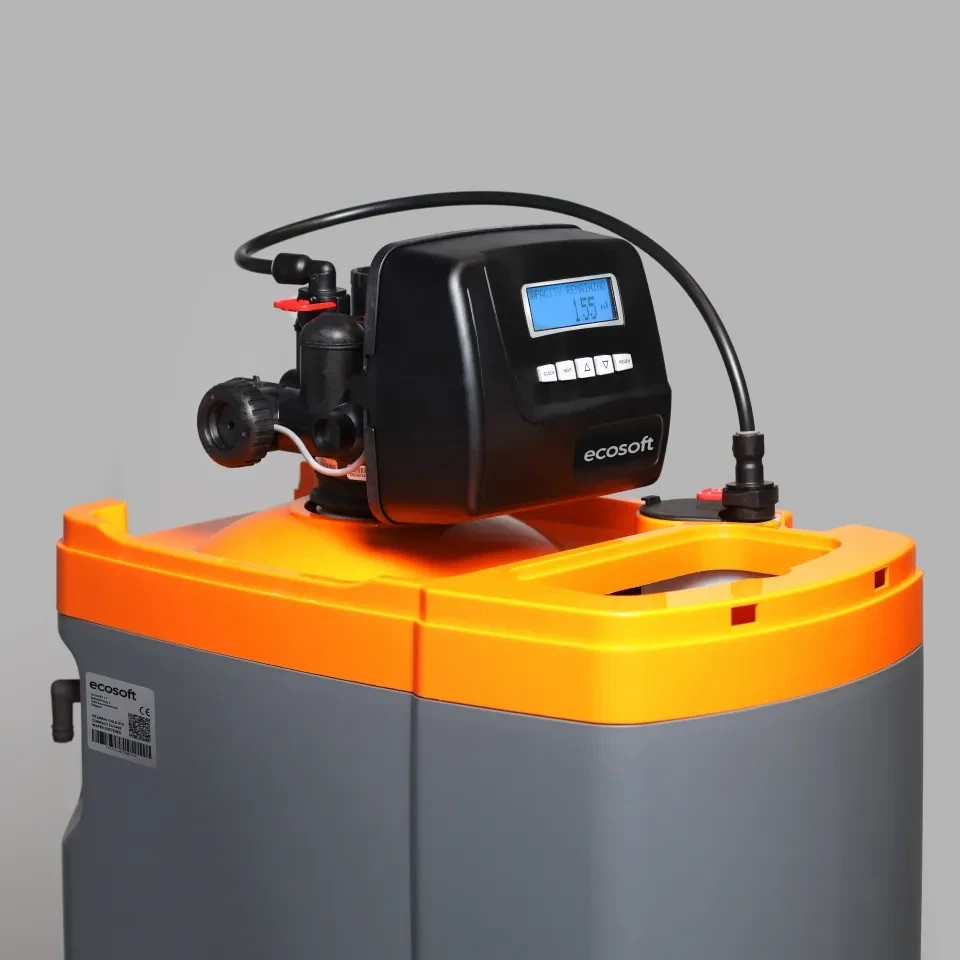 Ecosoft Titanium Gold 250 well water softener with EcomixC