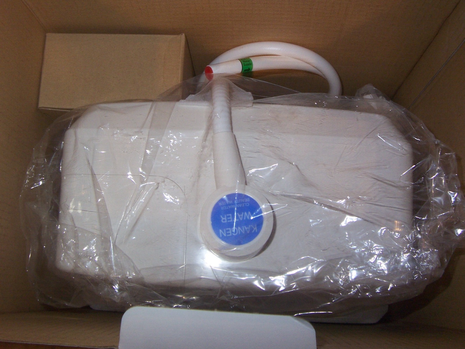 NEW Enagic LeveLuk K8 Kangen Alkaline Water Filtration Ionizer Machine A26-00