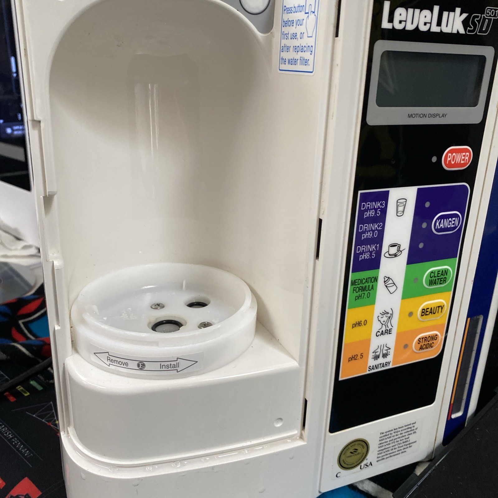 Leveluk SD501 Kangen Water machine by Enagic W Hoses No filter Tested Read