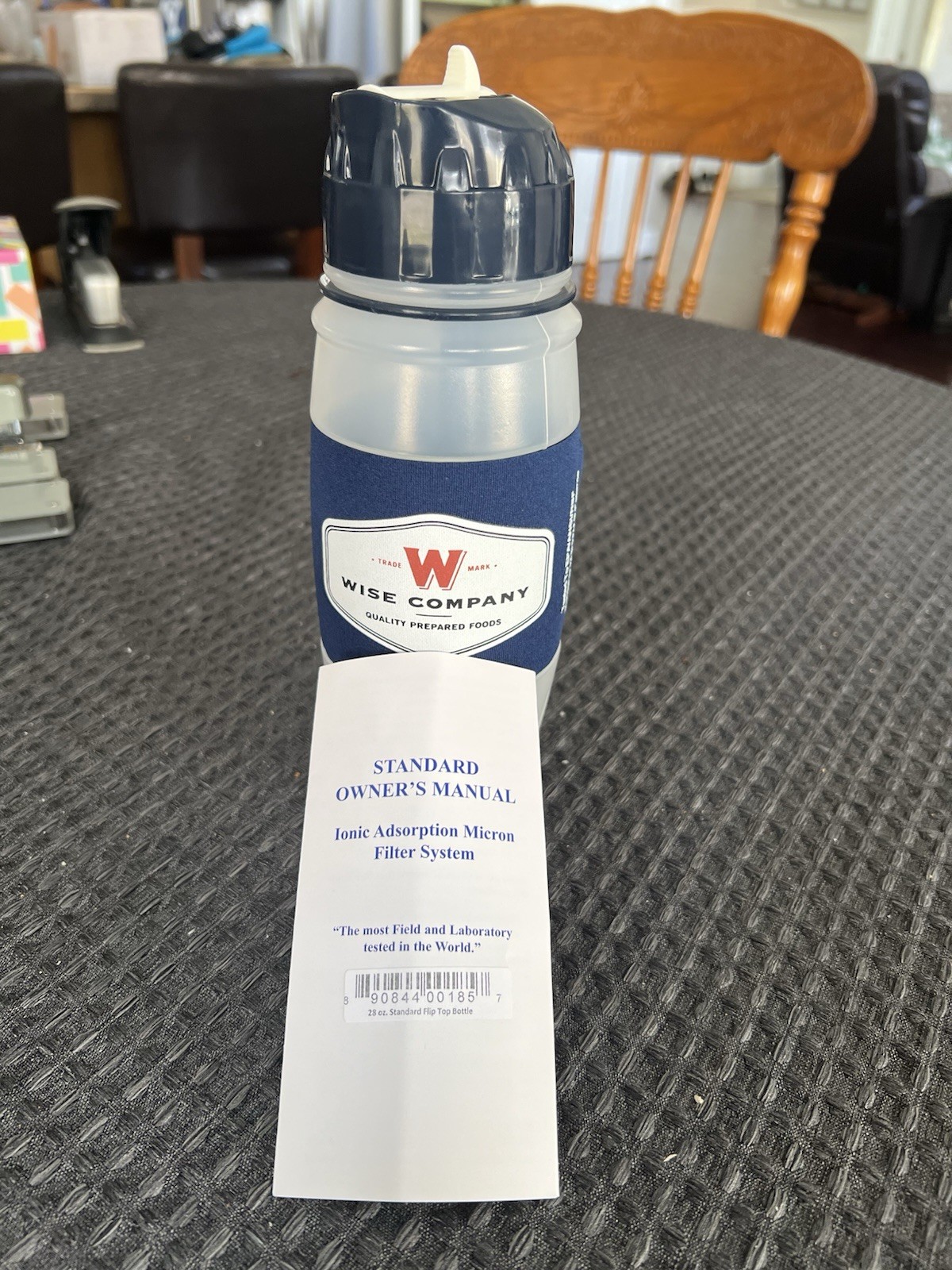 Wise Company 28 oz Extreme Water Bottles Filters Virus Bacteria & Radiation