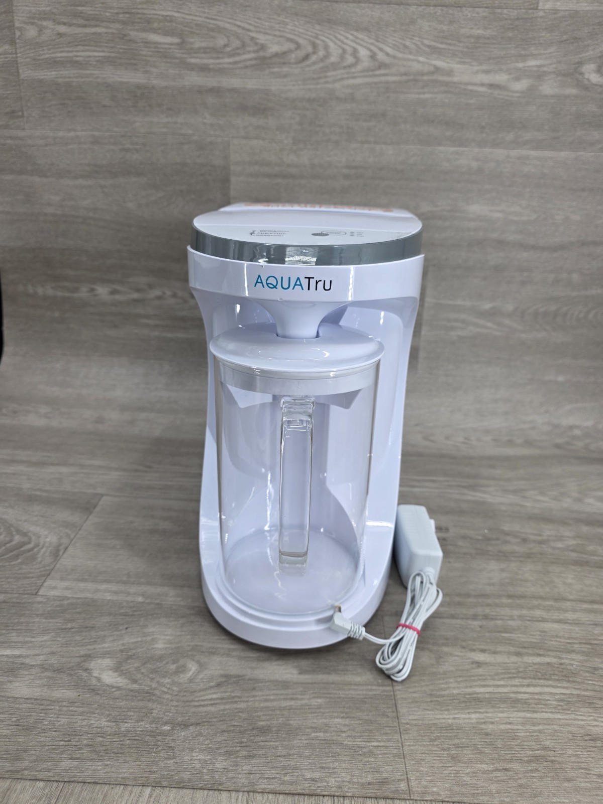 AQUATRU Carafe Countertop 4-Stage Reverse Osmosis Water Purifier System AT100