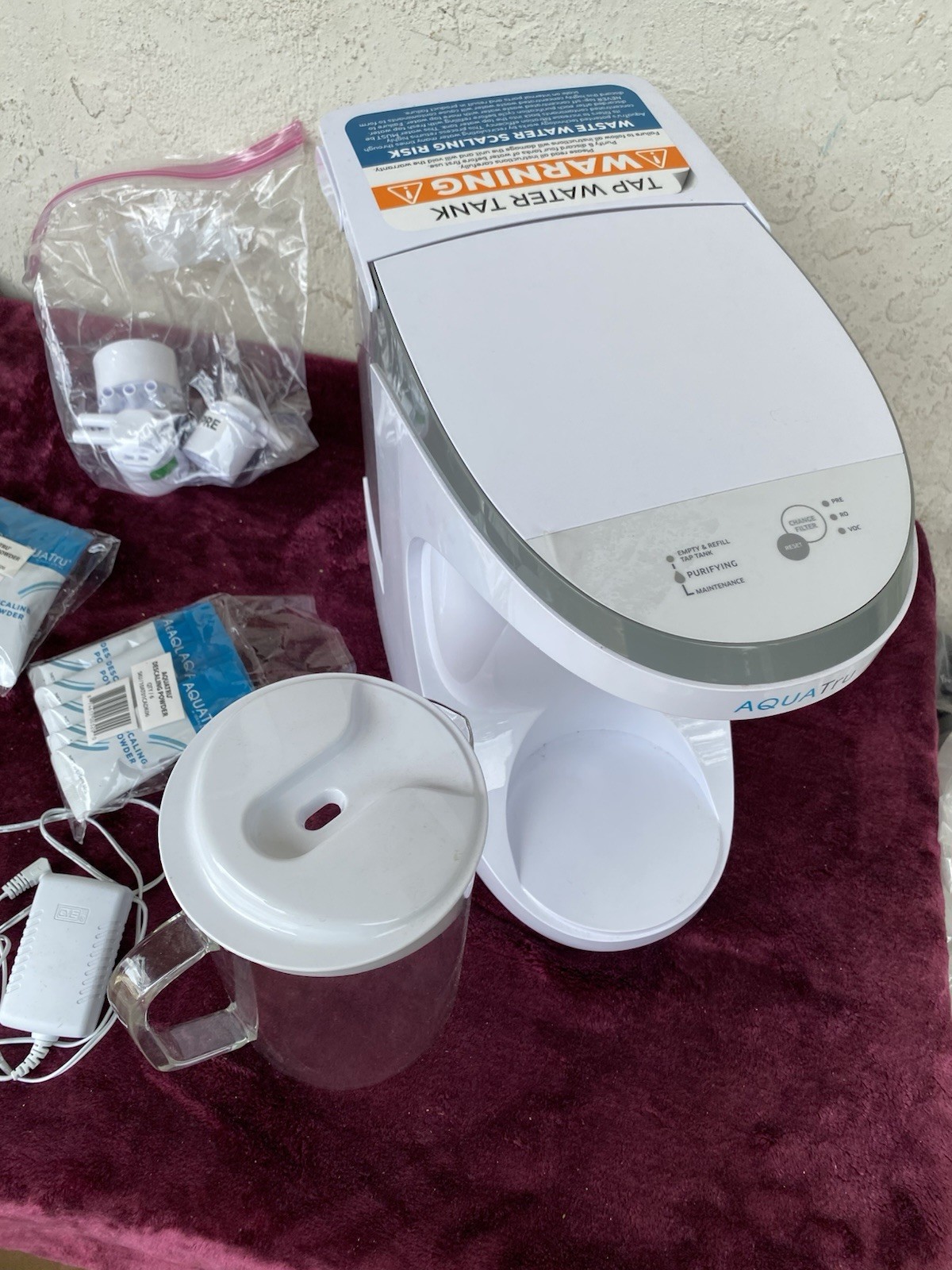 AQUATRU Carafe Countertop 4-Stage Reverse Osmosis Water Purifier System AT100