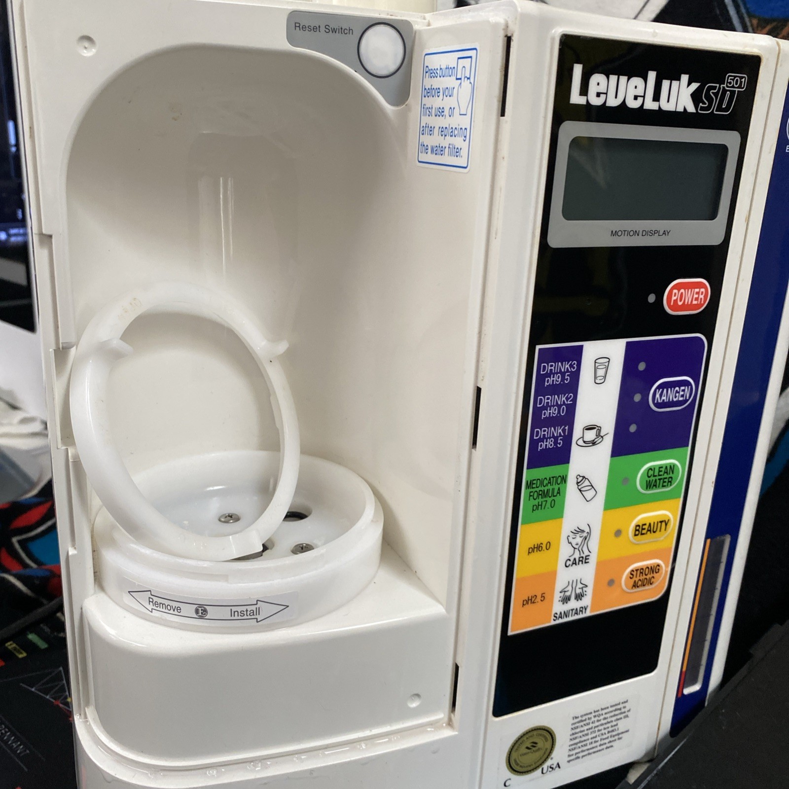 Leveluk SD501 Kangen Water machine by Enagic W Hoses No filter Tested Read