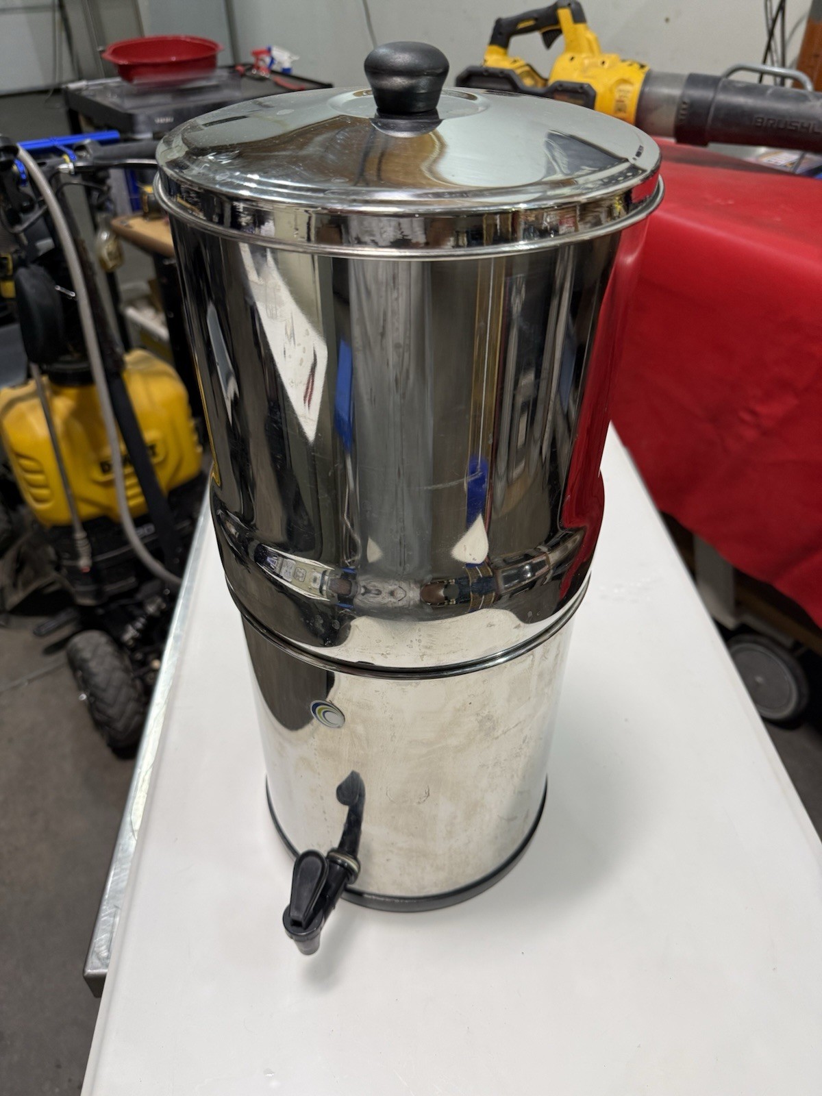 Gravity-fed Water Filter System 2.25G Countertop Stainless Steel w/ 2 Filters