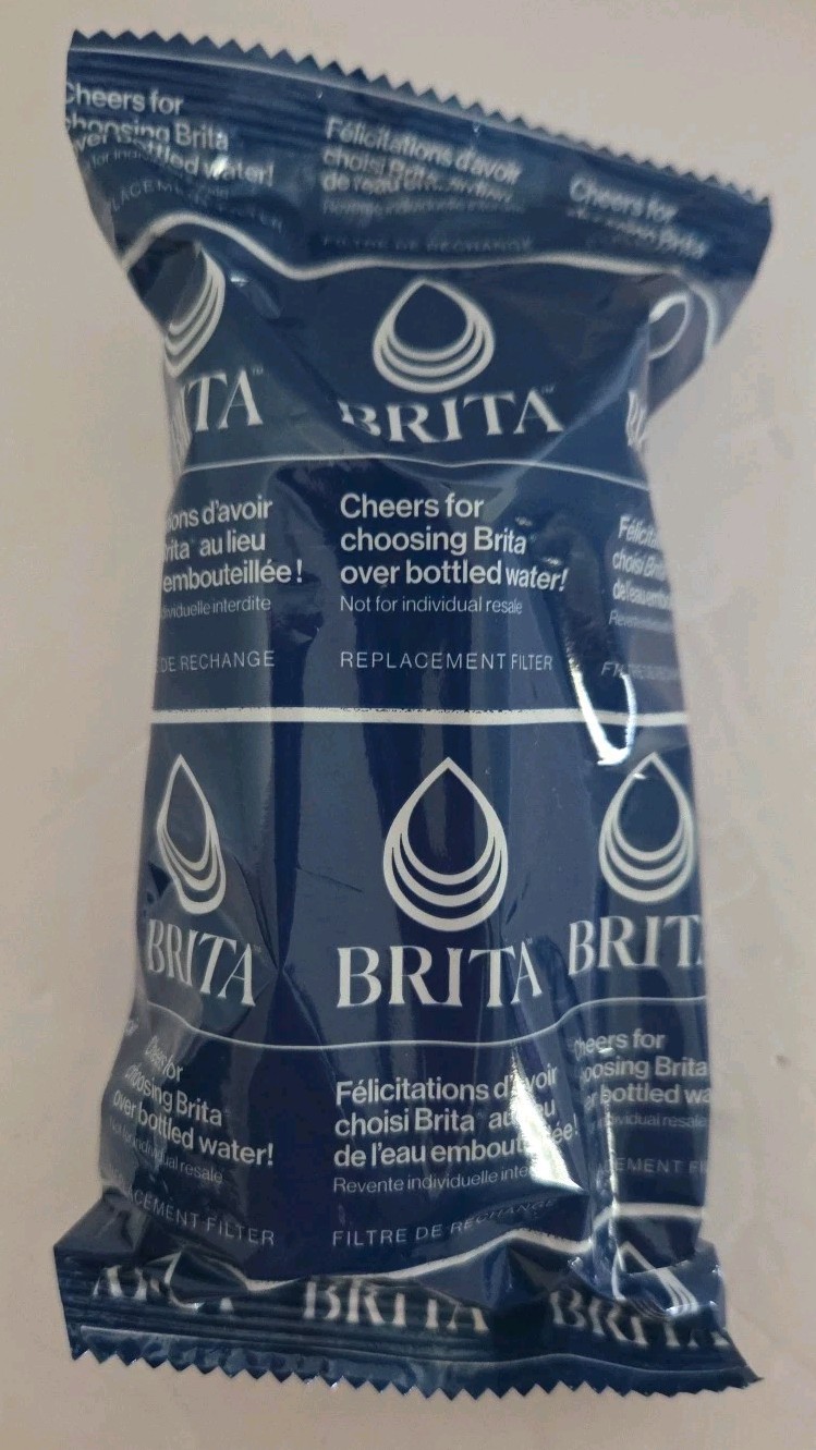 New Brita 6 Cup Metro Light Indicator Water Filtration Pitcher + 2 Elite Filters