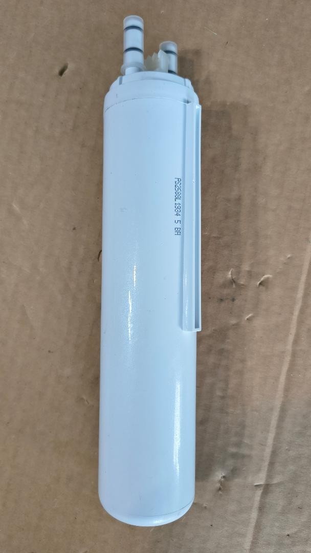 New ULTRAWF Frigidaire PureSource Ultra Refrigerator Water Filter Free US Ship