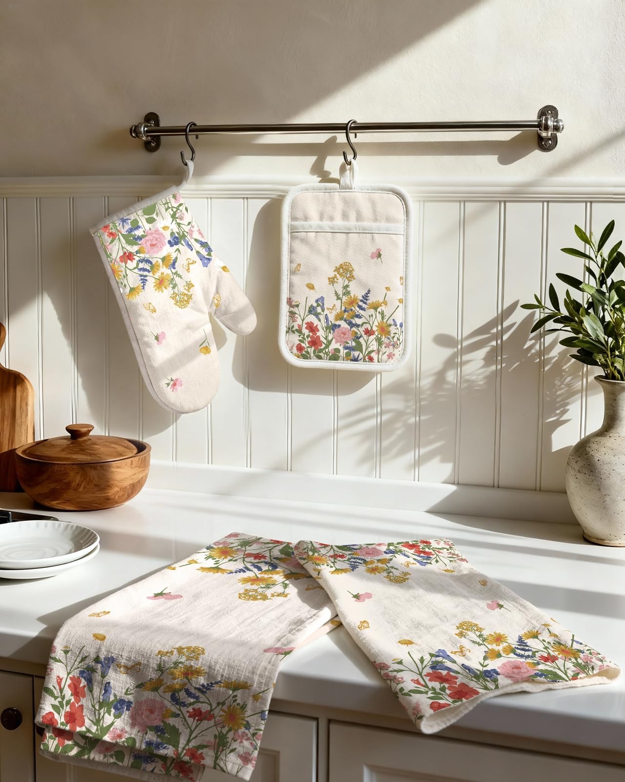 Miss Adola 270 GSM Cotton Kitchen Towels, Oven Mitt One Size, Retro Flower