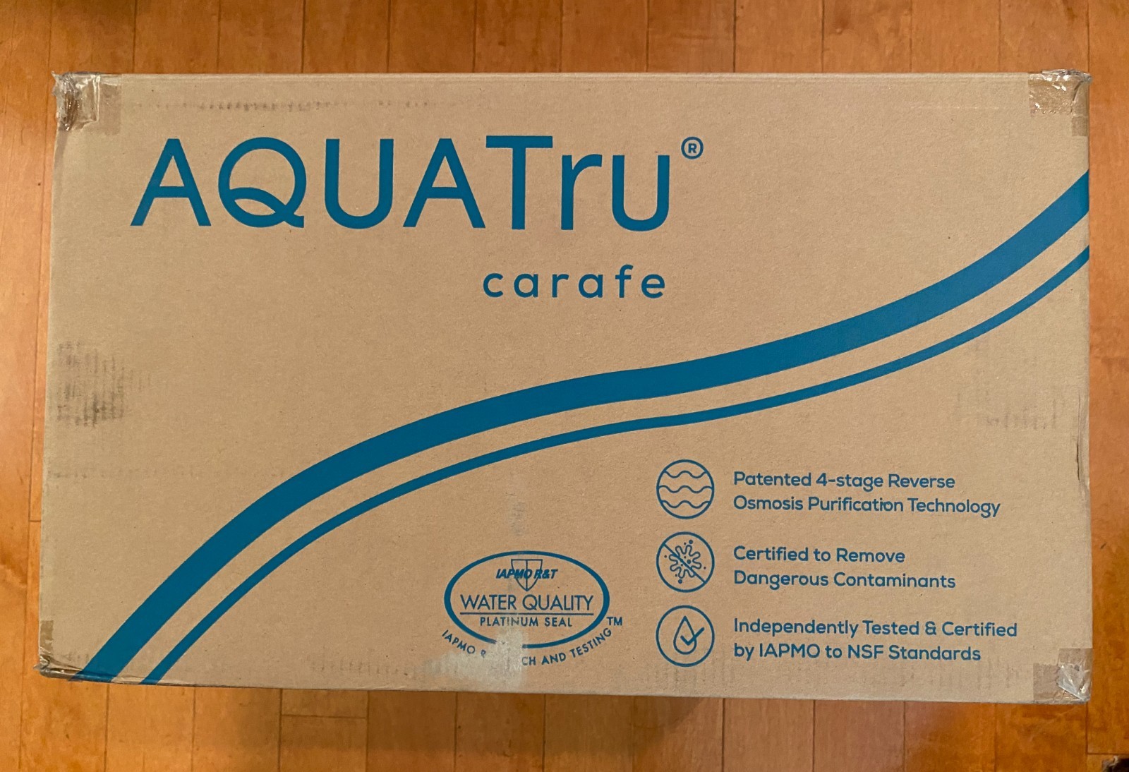 NEW AquaTru AT100 Carafe Countertop Reverse Osmosis Water Purifier Brand New