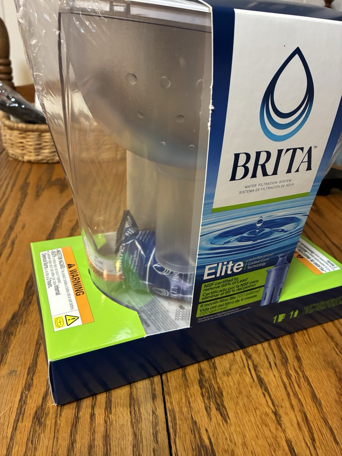 Brita Elite Large 10 Cup Water Filter Pitcher & 6 Month Filter NEW SEALED