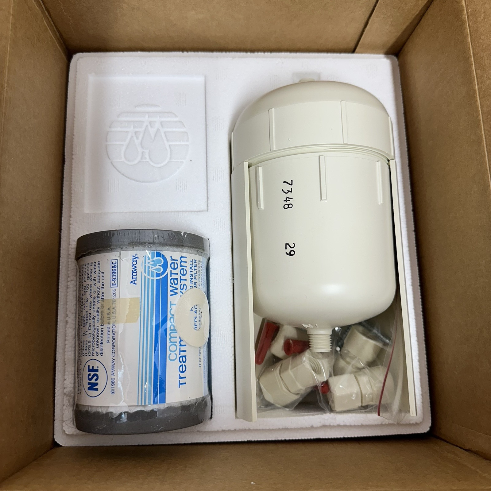 Amway E-9395 R2 Compact Water Treatment System with Sealed E-9396 Filter New