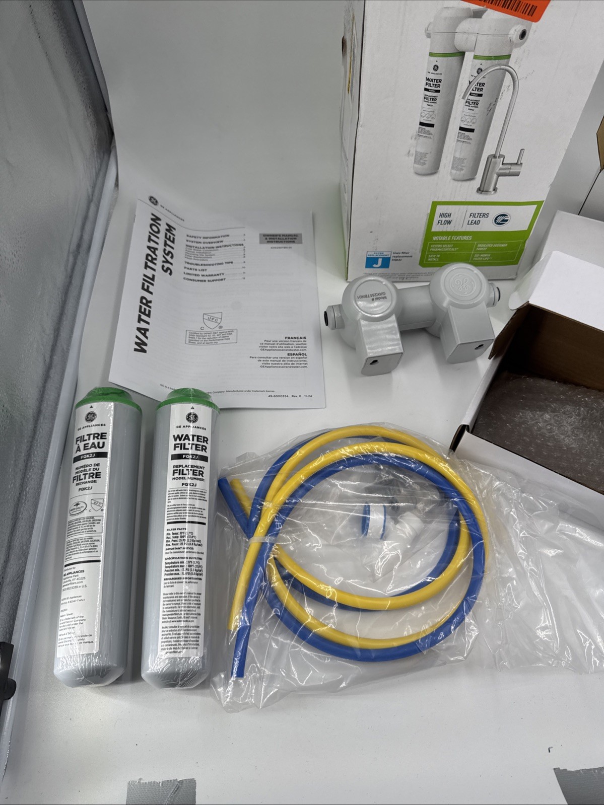 GE Under Sink Dual Stage Water Filtration System with Faucet GXK255TBN