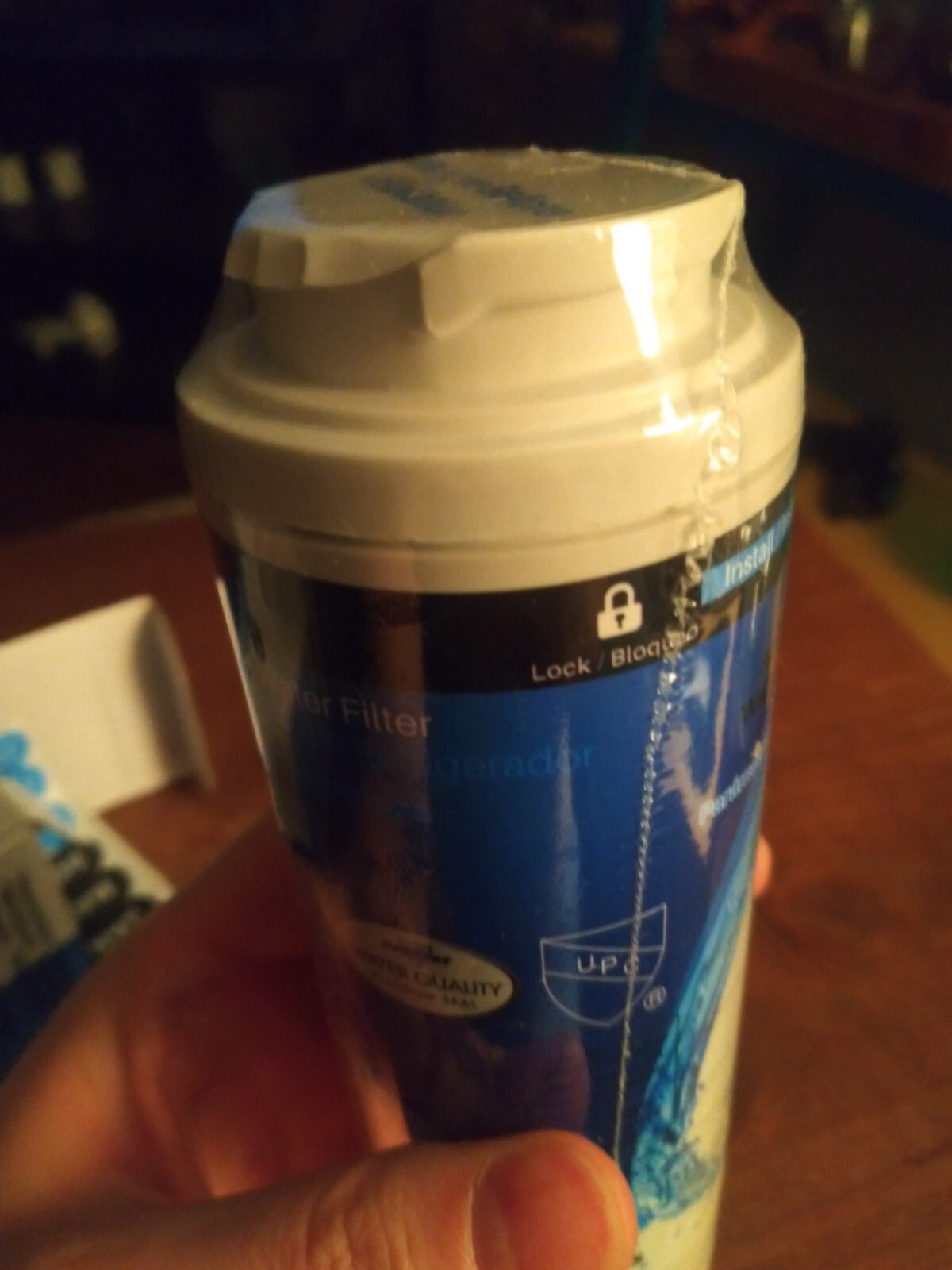 Brand New IcePure RWF0900A Refrigerator Water Filter – Blue/White