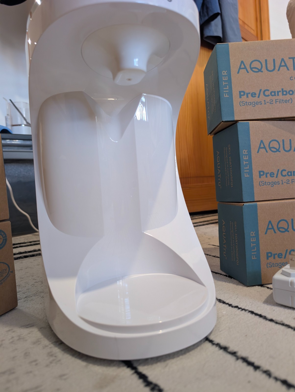 AquaTru Carafe: Reverse Osmosis Water Purifier w/ 5 EXTRA FILTERS (2 YRS)