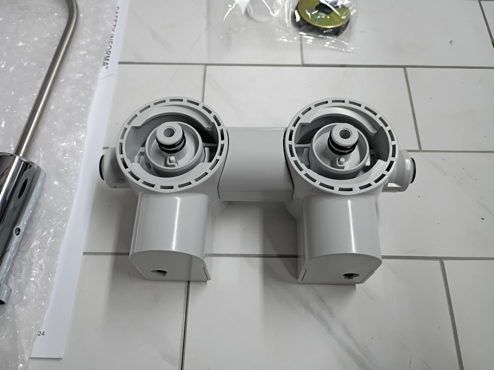 GE Under Sink Dual Stage Water Filtration System with Faucet GXK255TBN