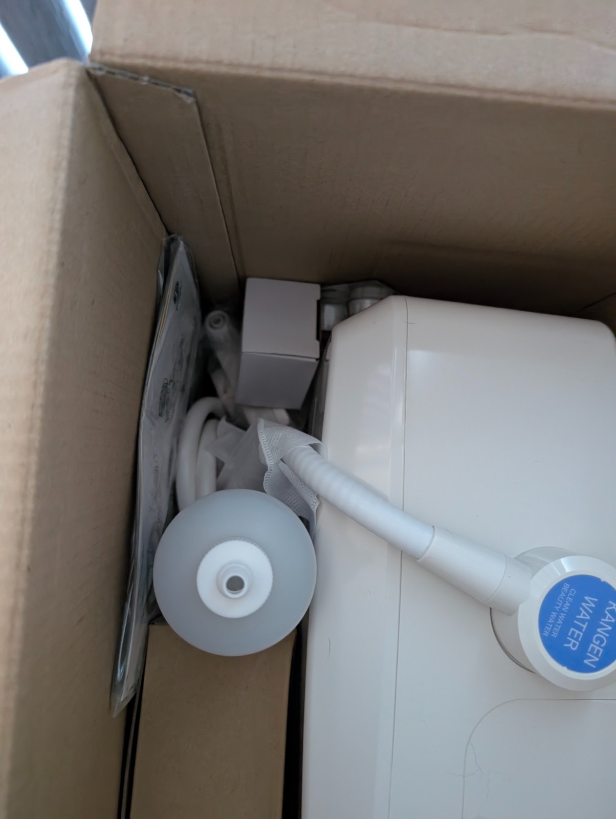 Enagic LeveLuk K8 KANGEN WATER Alkaline Filtration Ionizer Machine Water System