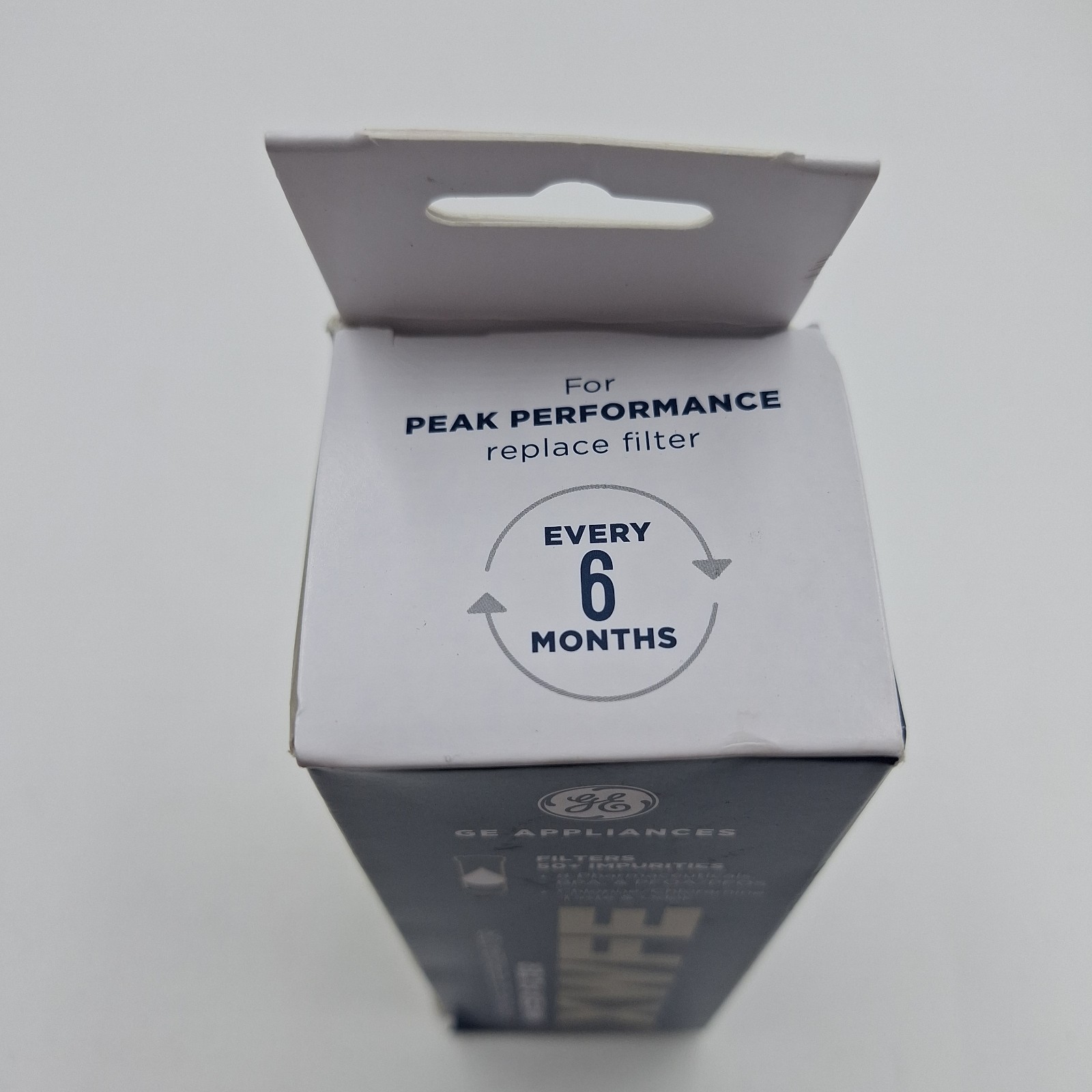 GE XWFE Refrigerator Water Filter White New Box Damage