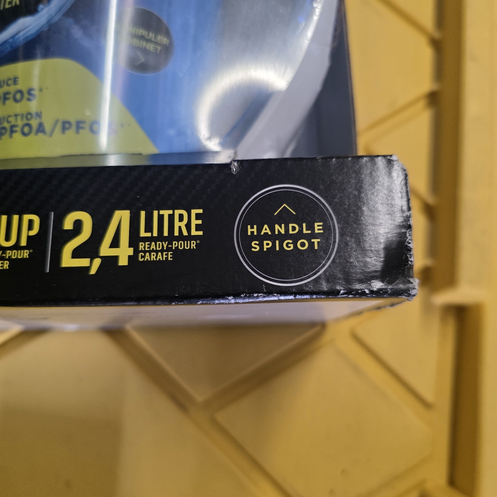 Zero Water ~ ready pour 10 Cup w/ handle spigot New In Package