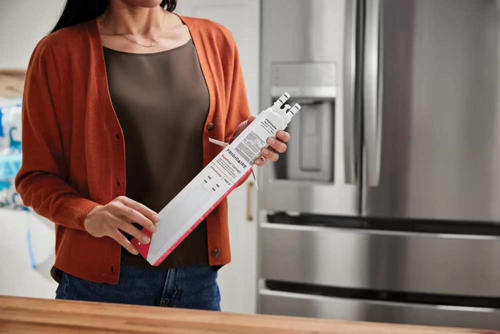 US STOCK ✅ 4PK Frigidaire FPPWFU01 PWF-1 Refrige PurePour Water & Ice Filter New