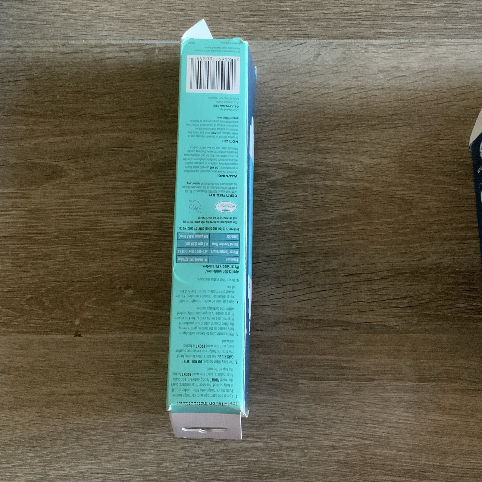 GE RPWFE Refrigerator Water Filter 170 gal Carbon, Chlorine Taste & Odor