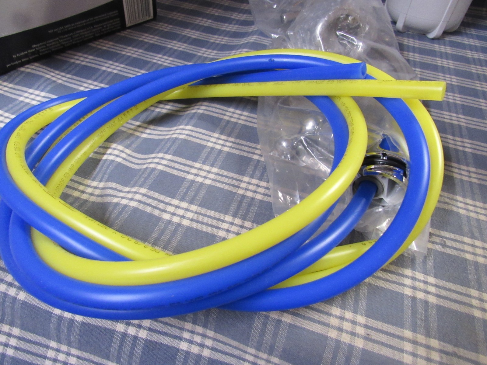 Whirlpool WHED20 UltraEase Undersink Dual Stage Water Filter Kit FREE SHIPPING.