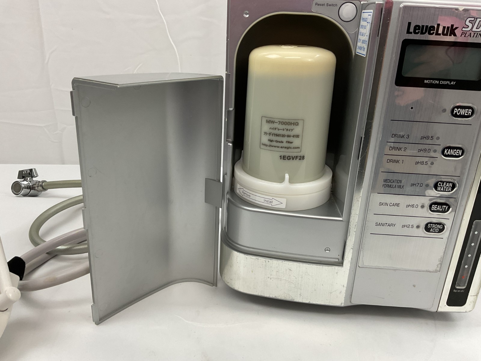 Kangen LeveLuk SD501 Platinum Water Ionizer Alkaline TYH-401 Beauty Machine