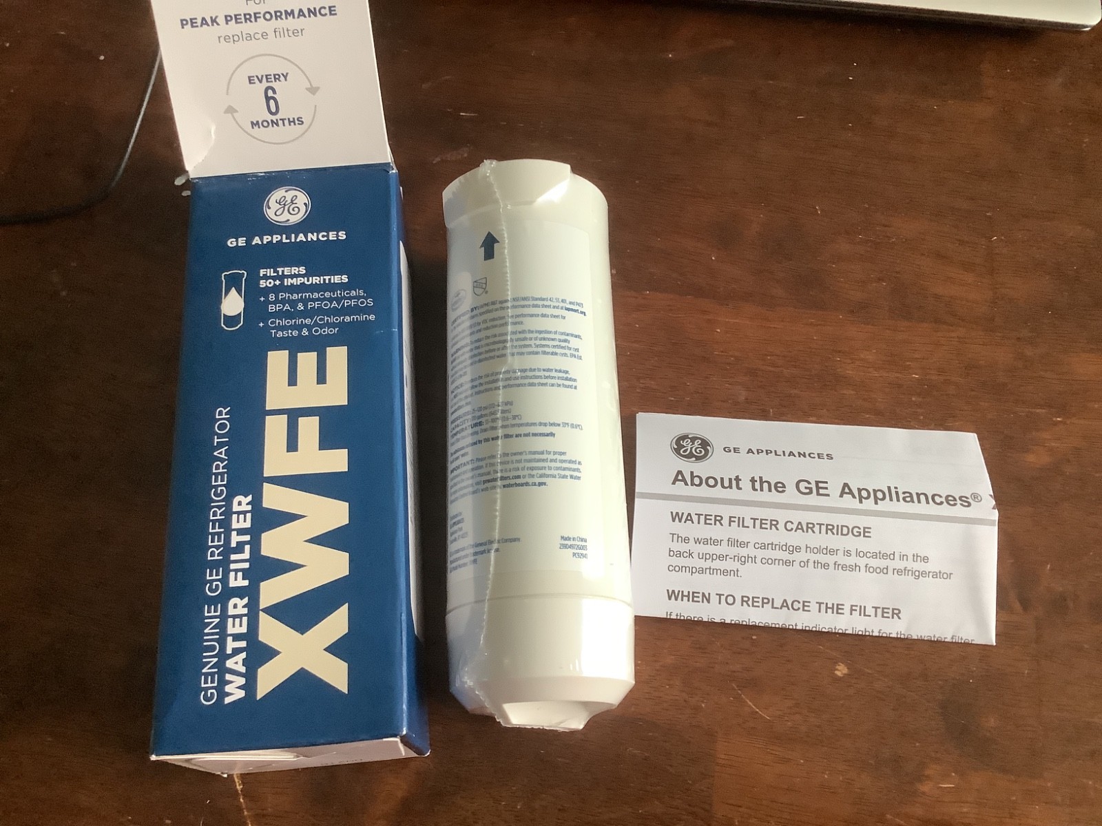 GE XWFE Replacment Refrigerator Water Filter Without Chip, New in box