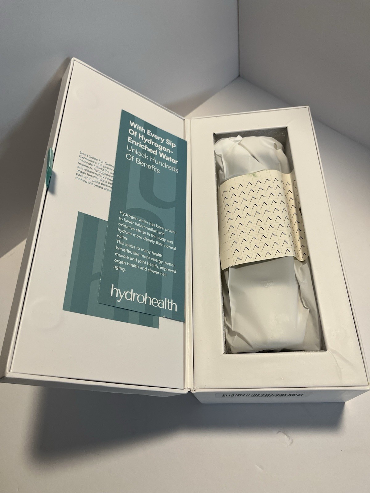 NEW Hydrohealth Hydrogen Water Bottle for Kidney Health 1600PPB Rechargeable