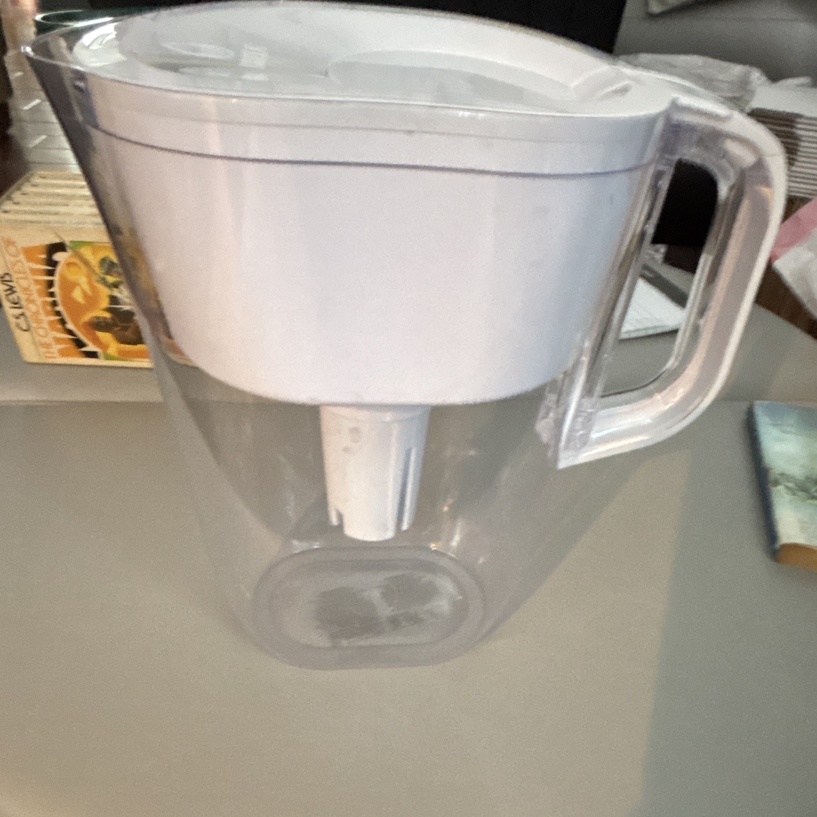 BRITA Maxtra+ 2.5L Water Filter Pitcher Carbon, Chlorine Taste & Odor, Clear