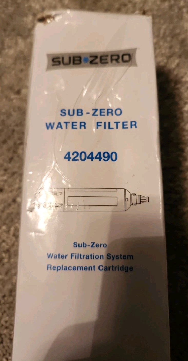 1 PACK Sub-Zero 4204490 Refrigerator Water Filter – White New