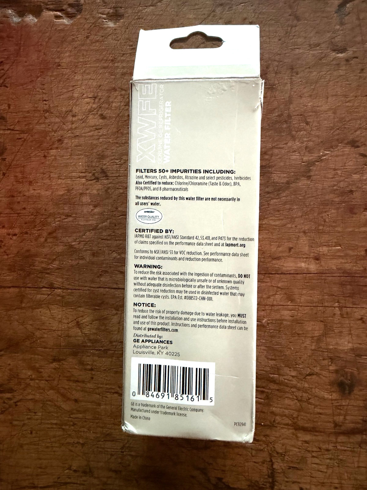 GE XWFE Refrigerator Water Filter Genuine Replacement, SEALED NEW, (no-chip)