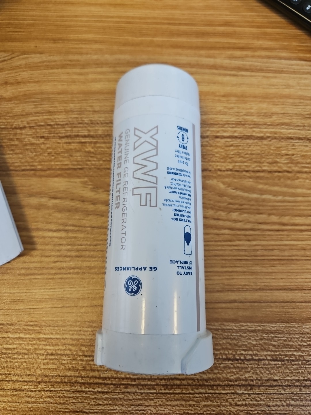 GE XWFE Refrigerator Water Filter – White