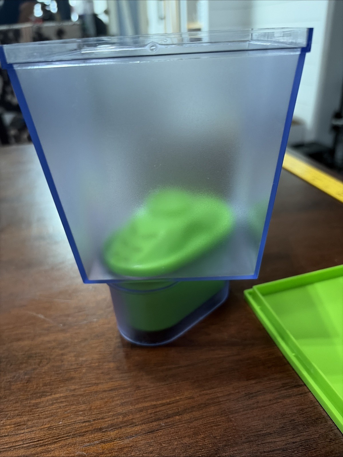 Turapur Hydrogen Water Filter Pitcher Green – Preowned + 1 New Filter