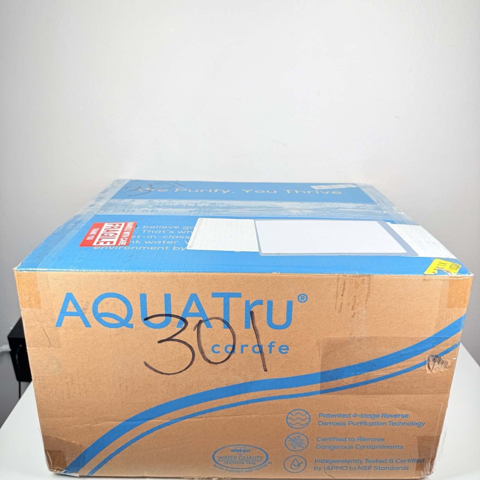 AQUATRU Carafe Countertop Reverse Osmosis Water Purifier No Filters Comes In Box