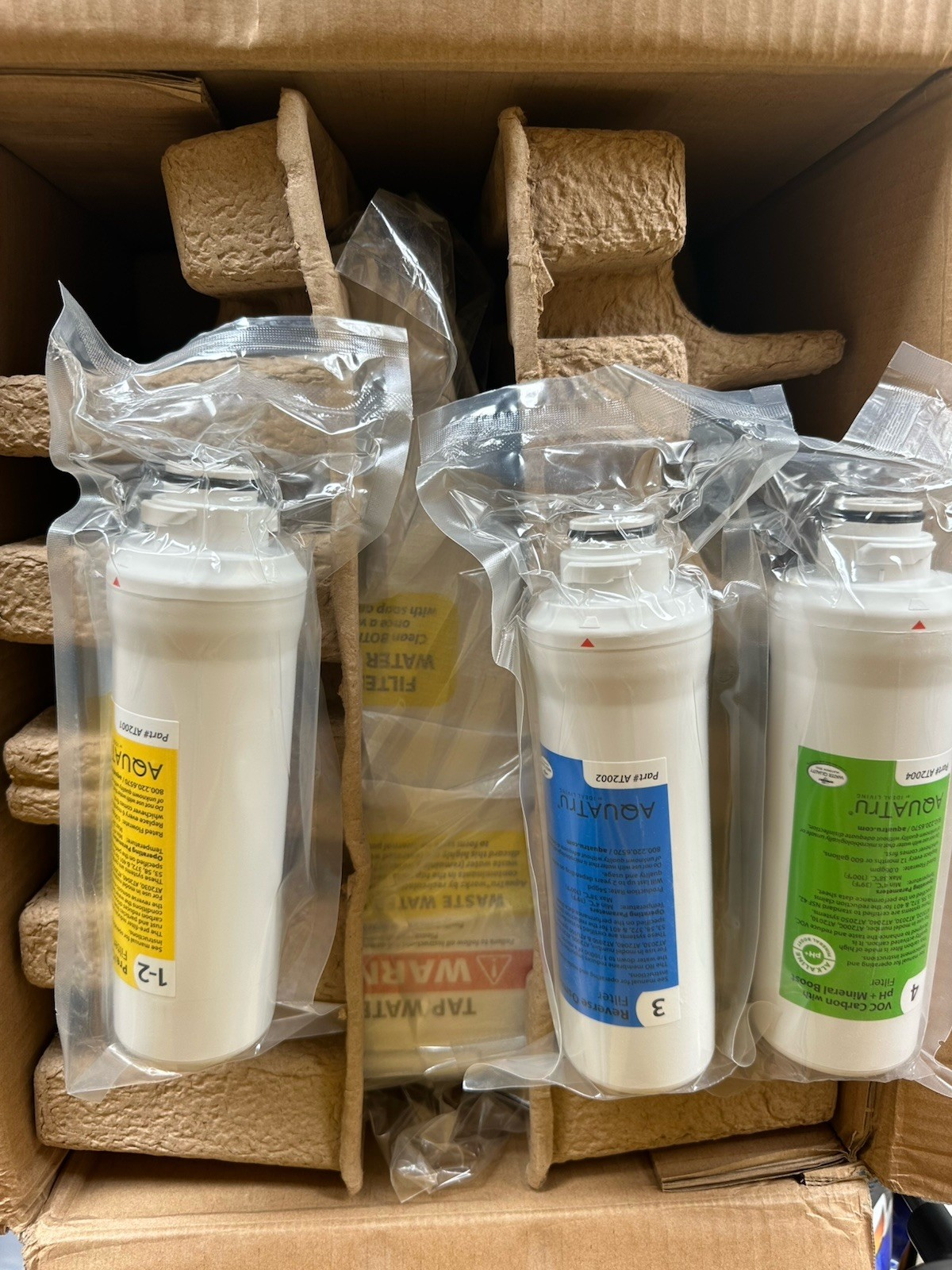 AquaTru Classic Alkaline Countertop Water Filter System New Open Box